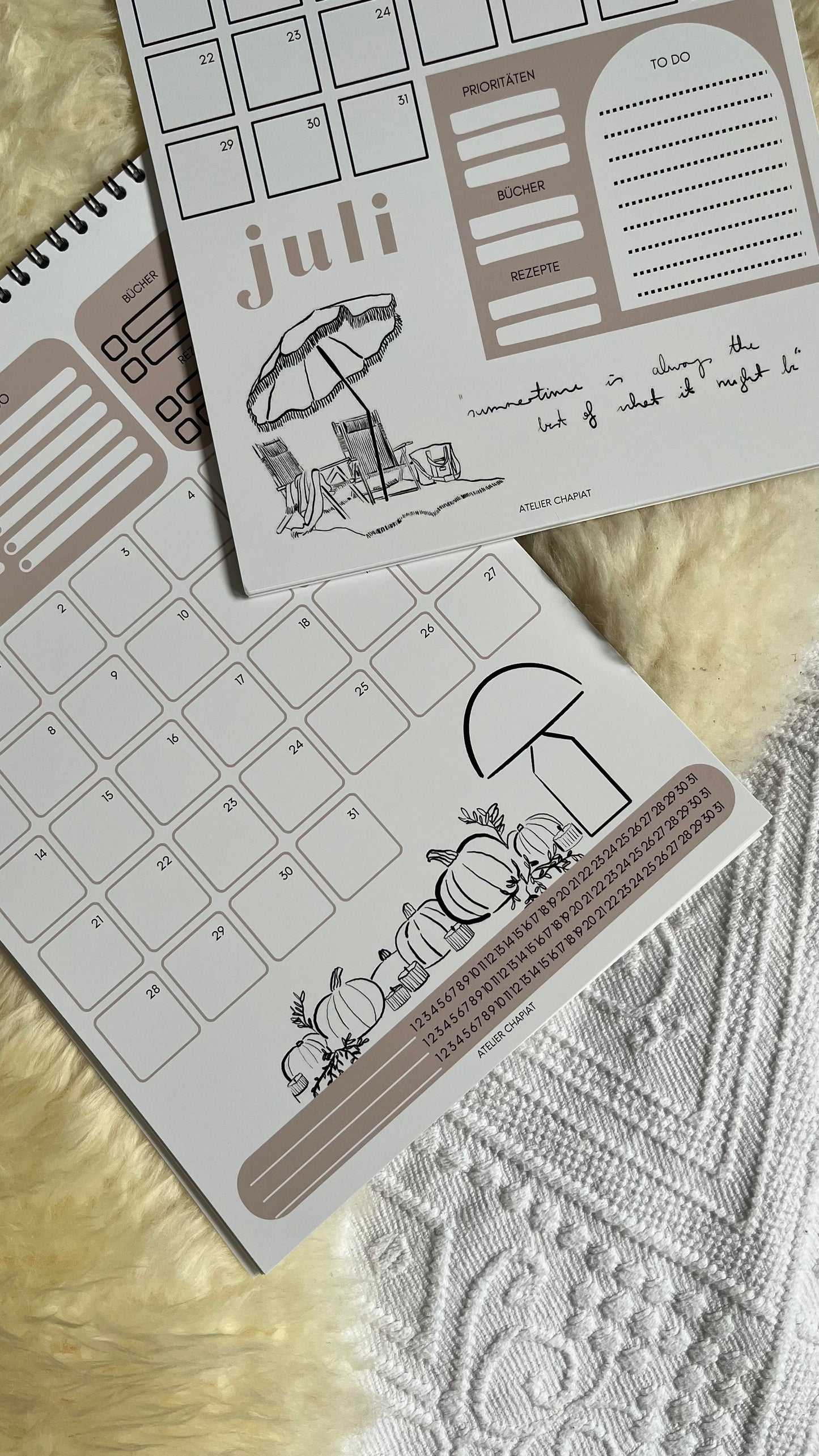 2024-minimalistischer Wand-Kalender mit handillustrierten Motiven